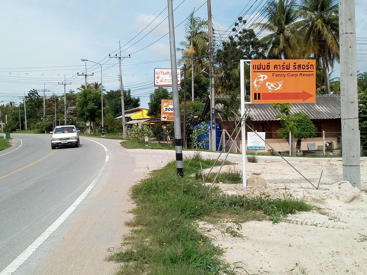 Fancy Carp Resort Petchaburi Esterno foto