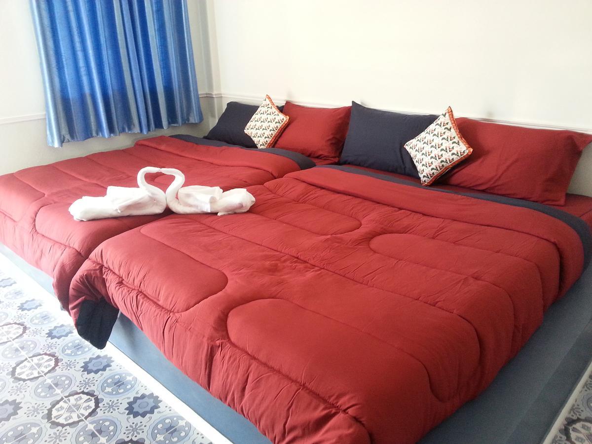 Fancy Carp Resort Petchaburi Esterno foto