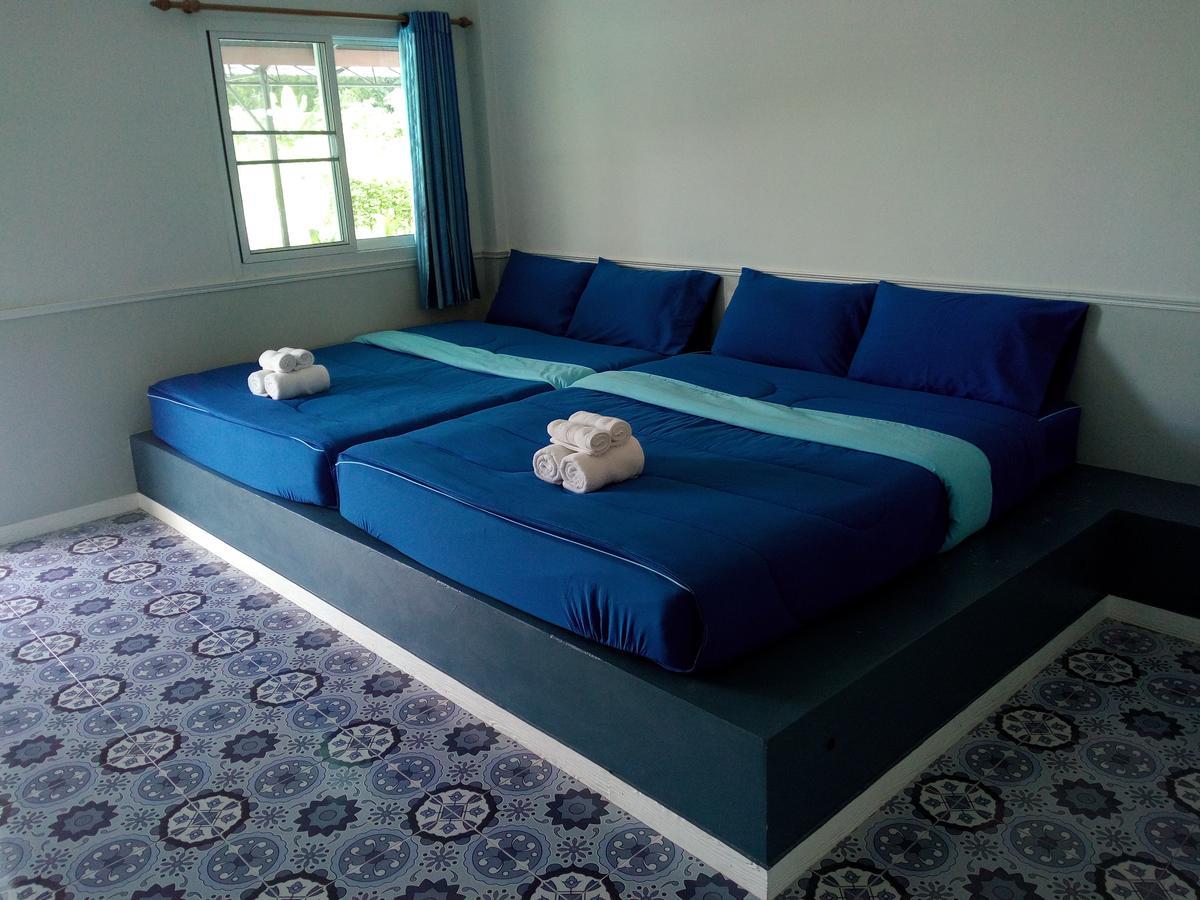 Fancy Carp Resort Petchaburi Esterno foto