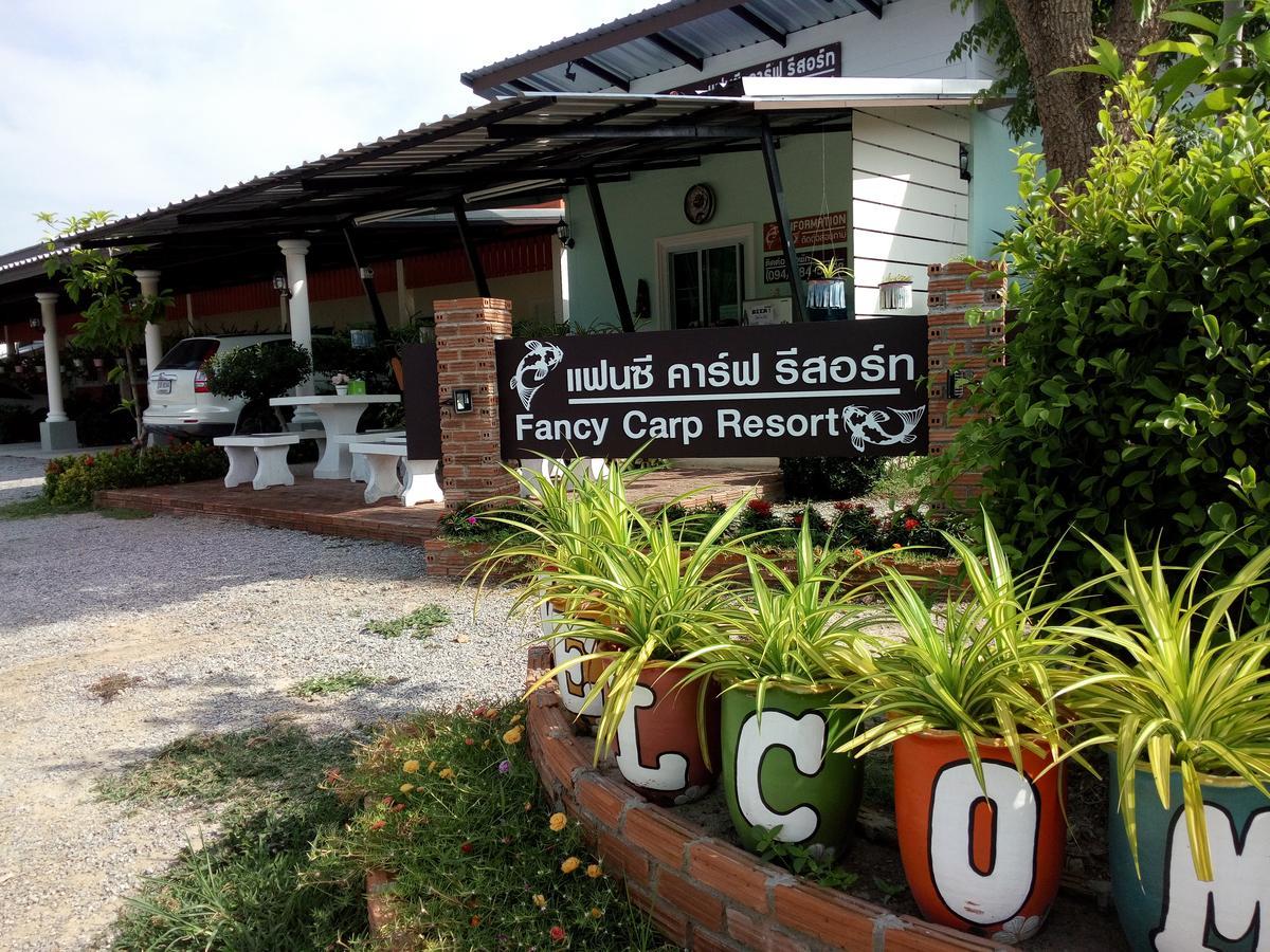 Fancy Carp Resort Petchaburi Esterno foto